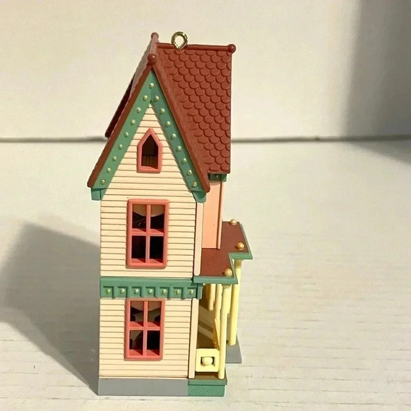 Hallmark 1996 Ornament Victorian Painted Lady #13 Nostalgic Houses And Shops - Picture 8 of 9
